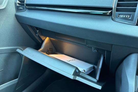Skoda Karoq Photo autoimg-d214161ff1ceecaadb82f9f5792d6bcff5bc5617.jpg