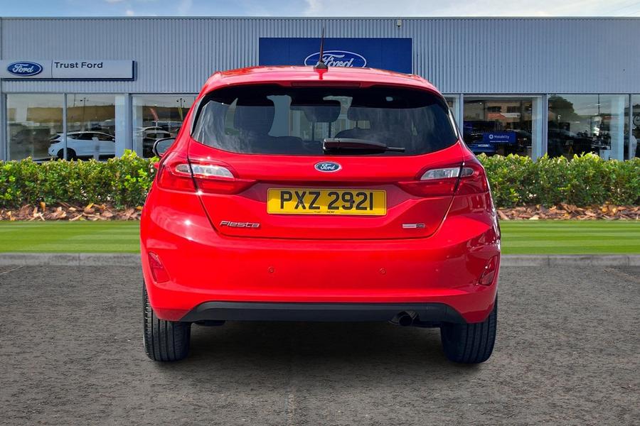 Ford FIESTA Photo autoimg-d21ac111088f305f245a31c5e02bcdf1d4cc9f52.jpg