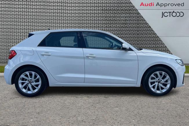 AUDI A1 Photo 4