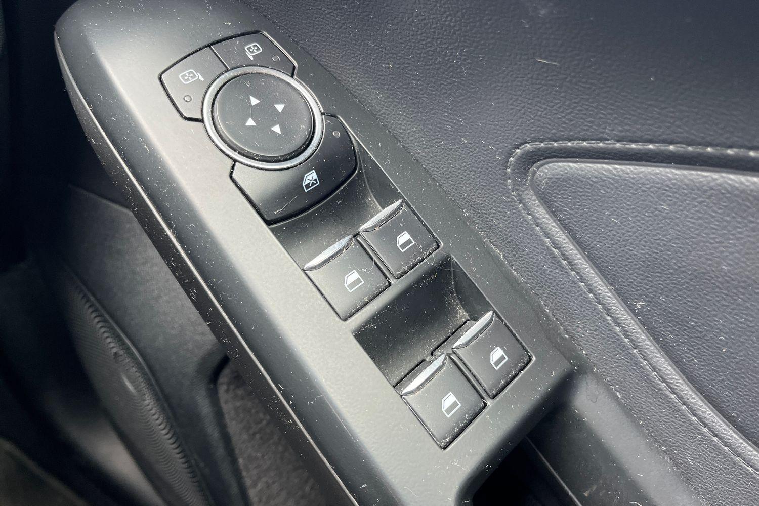 Ford FOCUS Photo 15