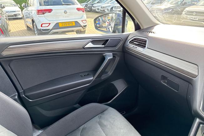 Volkswagen Tiguan Allspace Photo 50