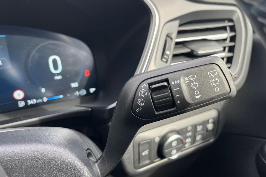 Ford Kuga Photo autoimg-d221b897a65c6f7a33bd9e60c79a33ee4073b539.jpg