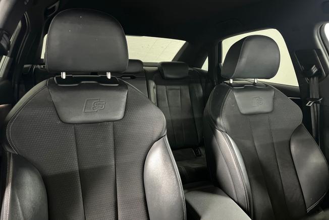 AUDI A4 Photo 25