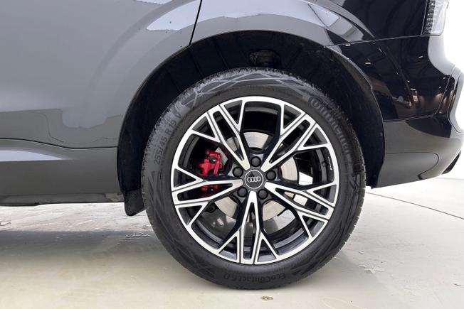 AUDI Q3 Photo 5