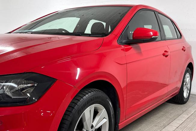 VOLKSWAGEN Polo Photo 30