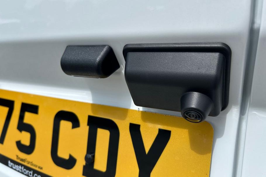 Used Ford TRANSIT CUSTOM YM75CDY 40