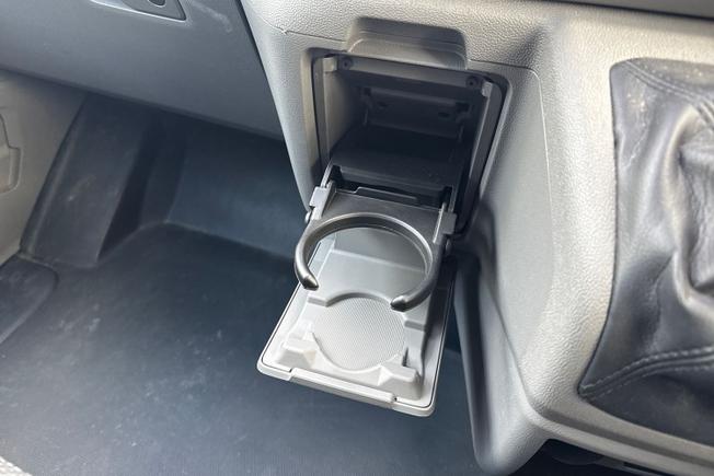 VOLKSWAGEN Transporter Photo 42