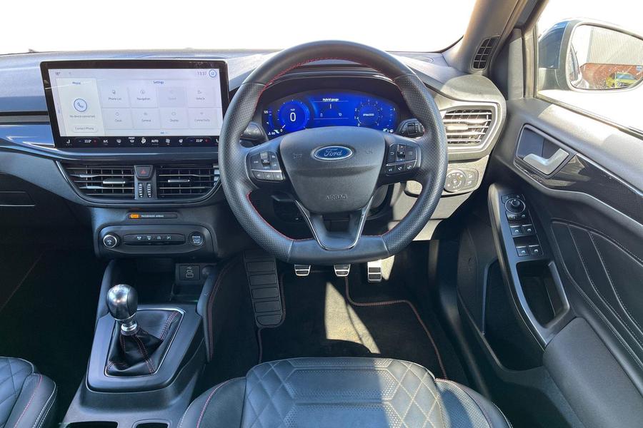 Ford Focus Photo autoimg-d23bf13ee1fd2be0330afe1e49f5e2529aa18245.jpg