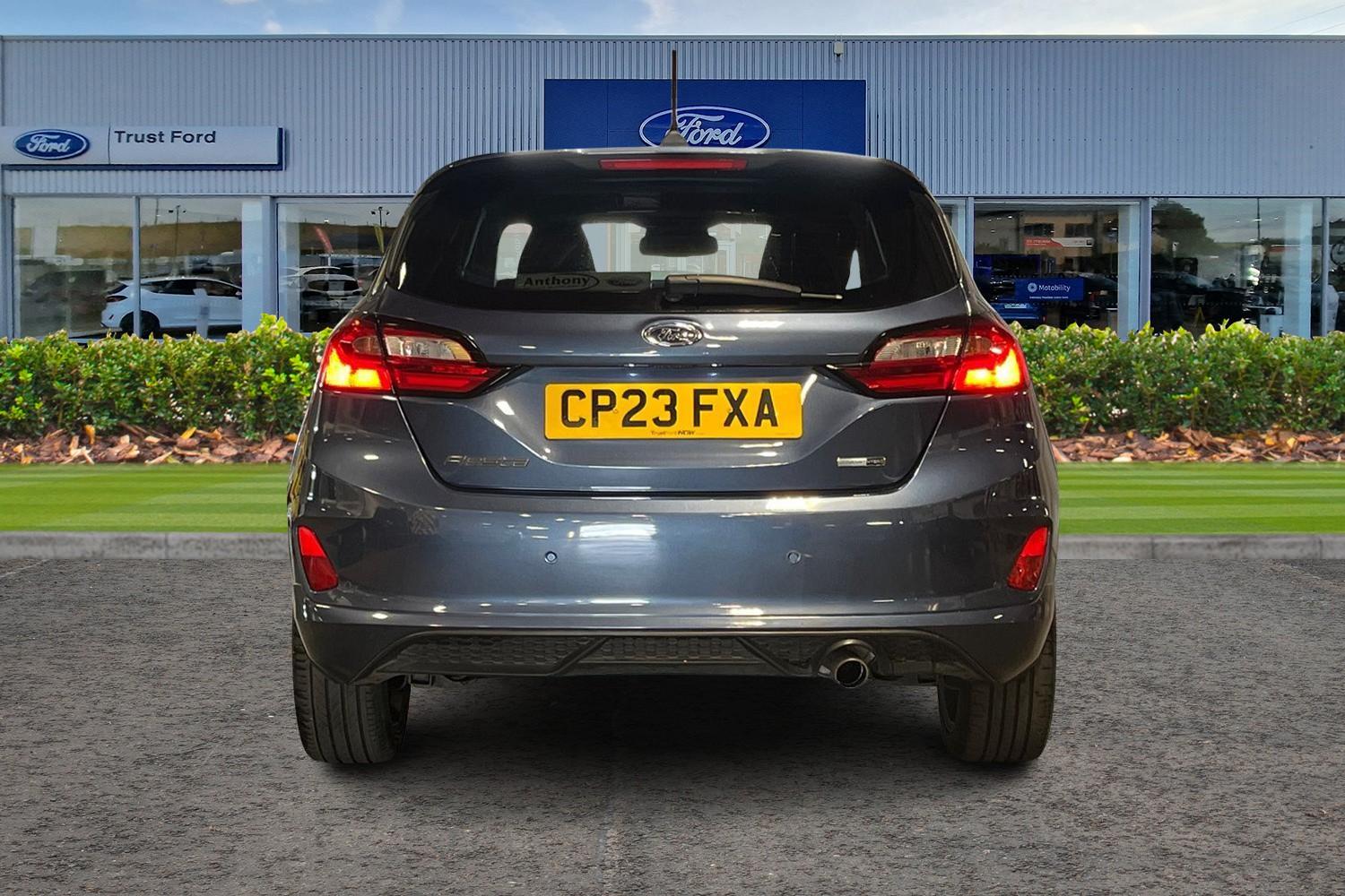 Ford FIESTA Photo 6