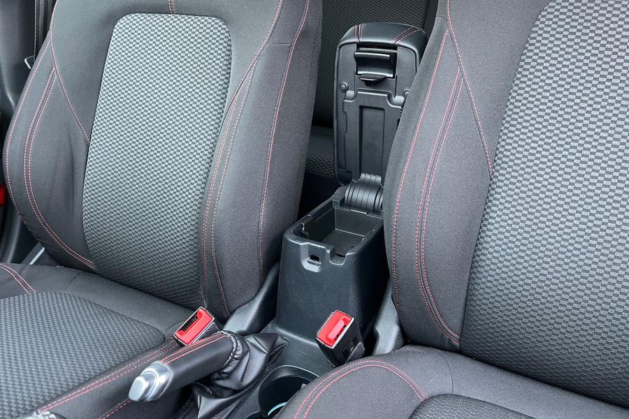 Ford PUMA Photo autoimg-d23f1d30be839d73dca506884cc046887de67899.jpg