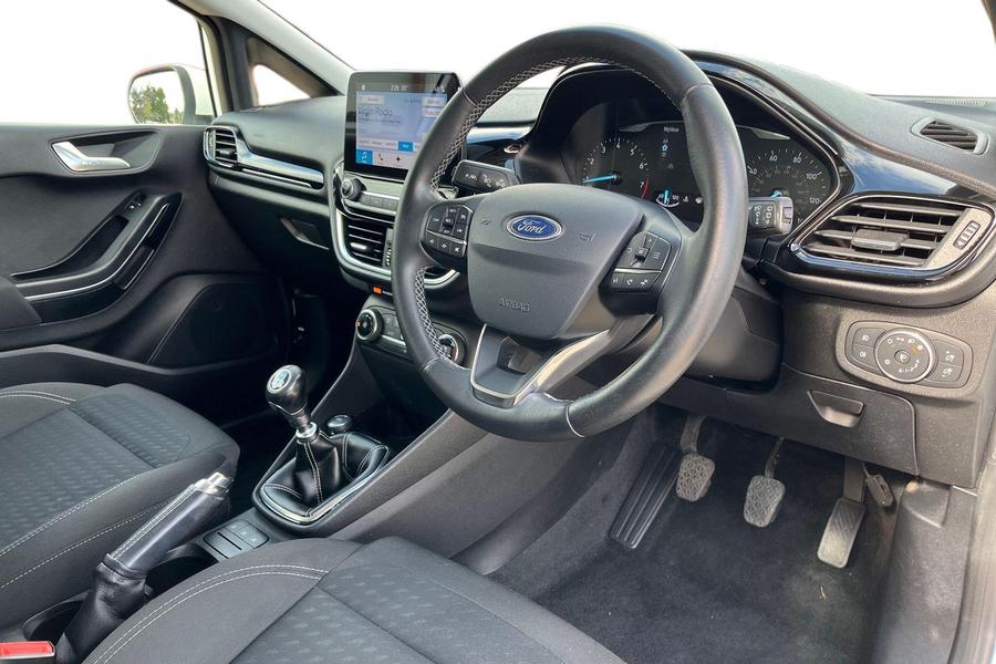 Ford Fiesta Photo autoimg-d240094eea7f57b8370a5c5bbe2ade2c38d9f6b8.jpg
