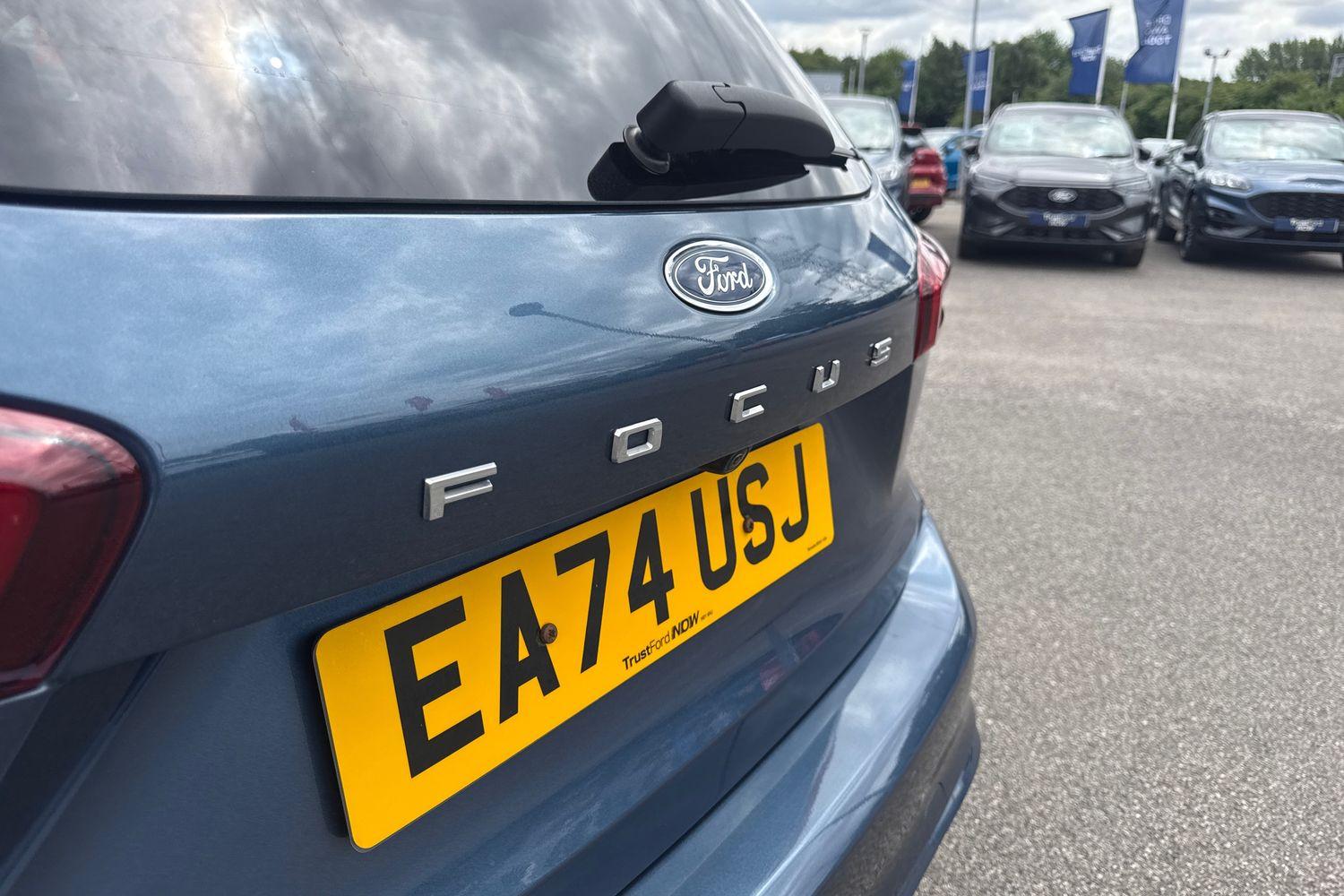Ford Focus Photo 38