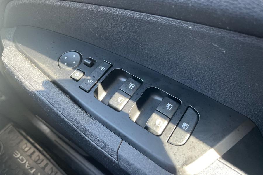 Kia SPORTAGE Photo autoimg-d2409009bc4bf9ec3f84f48334b763eddf36f7cc.jpg