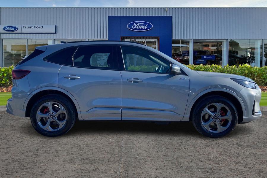 Ford KUGA Photo autoimg-d245d9598c10de844f59f7098ac301760bcdd4c4.jpg