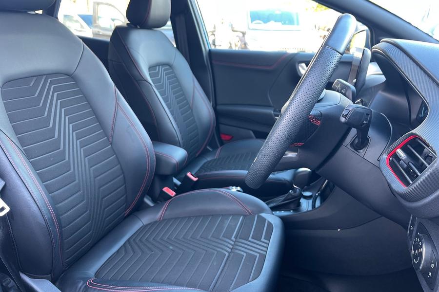Ford PUMA Photo autoimg-d248404e455d37f4dd99e9cff78612c8afc4dbe1.jpg
