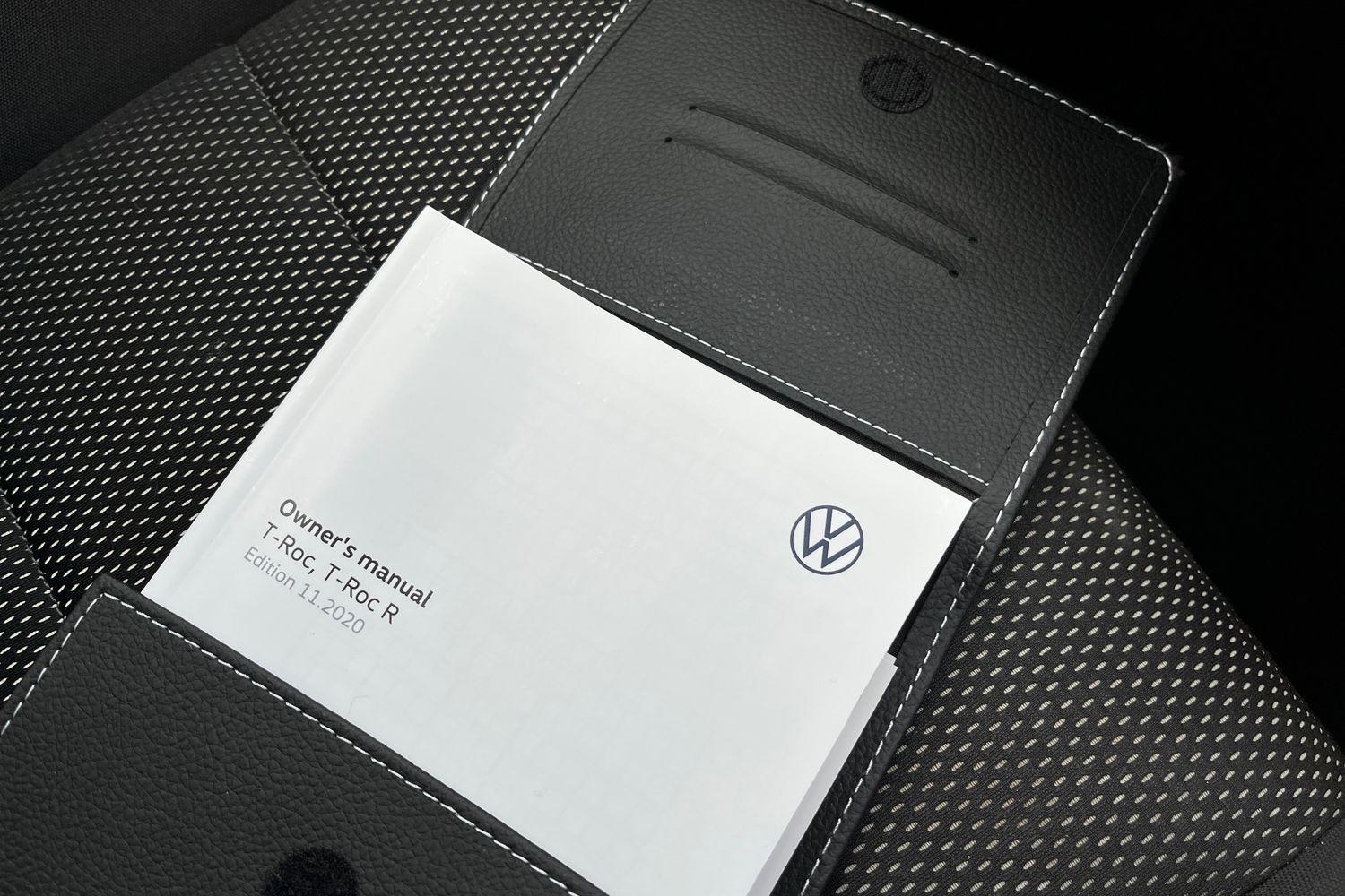 Volkswagen T-ROC Photo 21