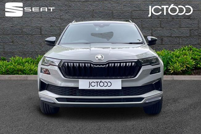 ŠKODA Karoq Photo 8