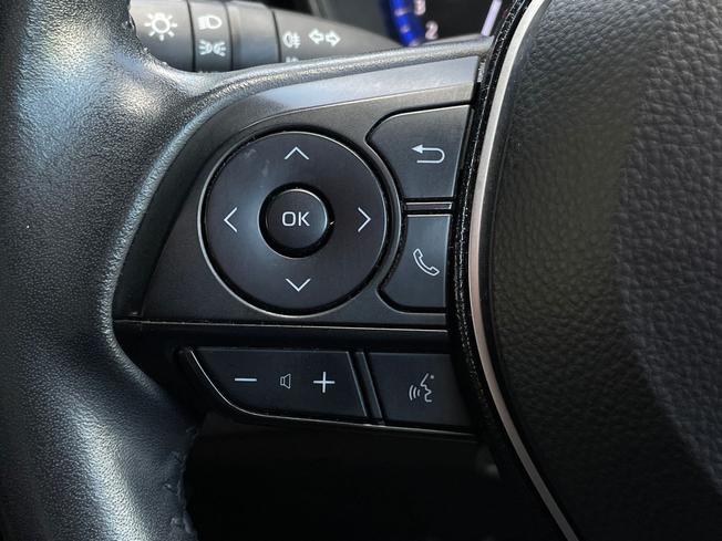 TOYOTA Corolla Photo 16