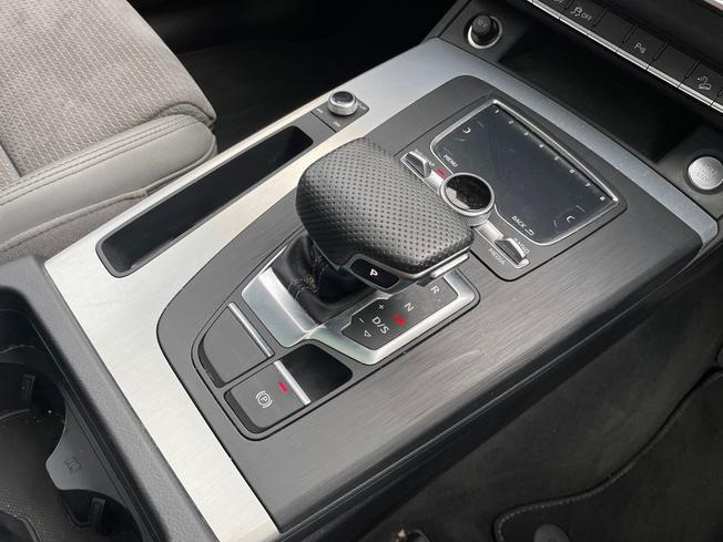 AUDI Q5 Photo 46