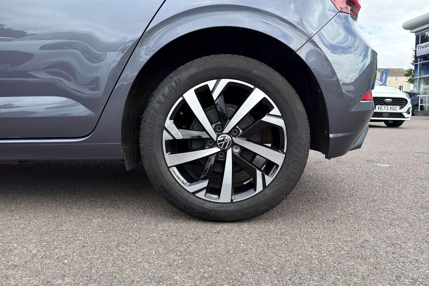 Volkswagen POLO Photo 7