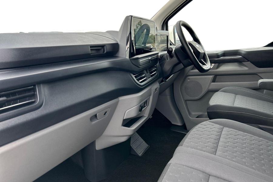 Ford TRANSIT CUSTOM Photo autoimg-d25786a6fd9f7c591c9dd42bf240280278150930.jpg