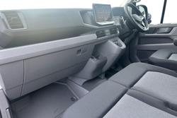 VOLKSWAGEN Crafter Photo 2