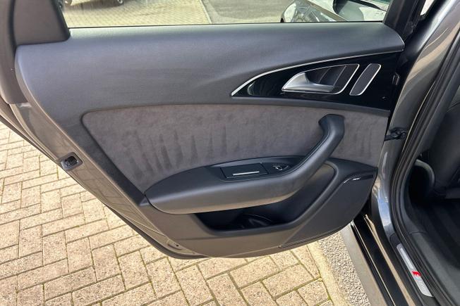 AUDI A6 Avant Photo 38