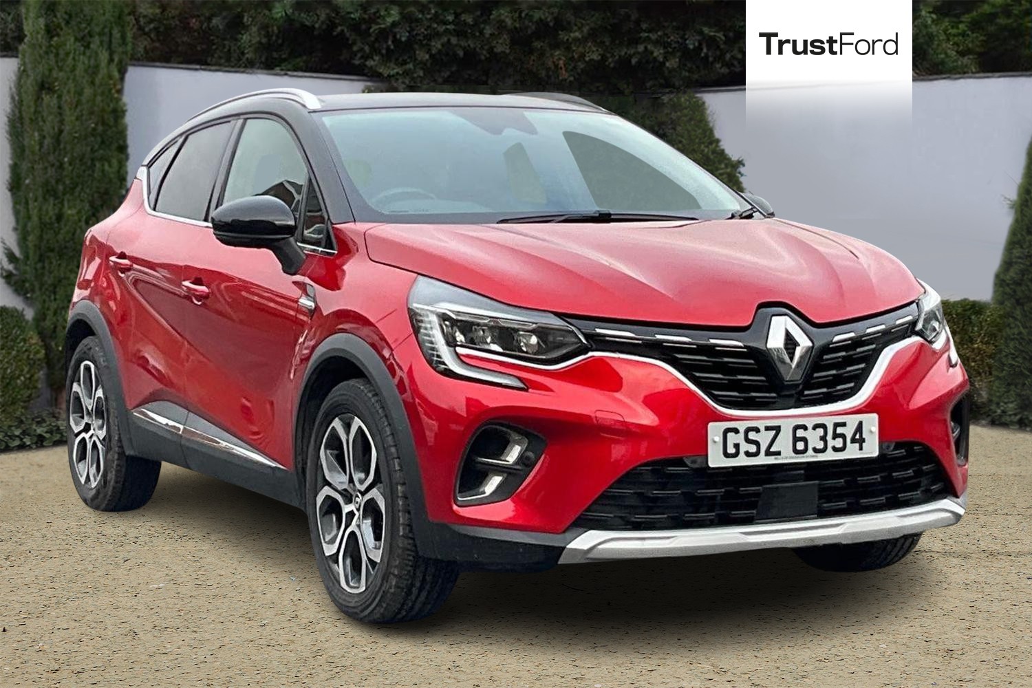 Renault CAPTUR Photo 0