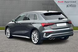 AUDI S3 Photo 3