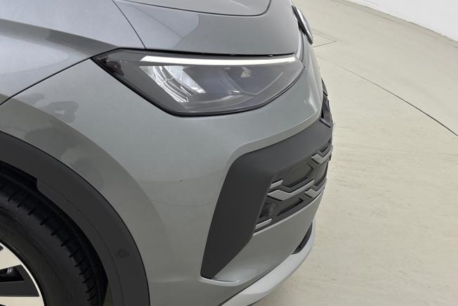 VOLKSWAGEN T-Roc Photo 19