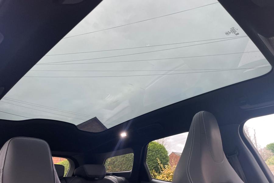 Ford EXPLORER Photo autoimg-d26eb3fd6513adc6a361fa47cd4ba45bed8b3857.jpg