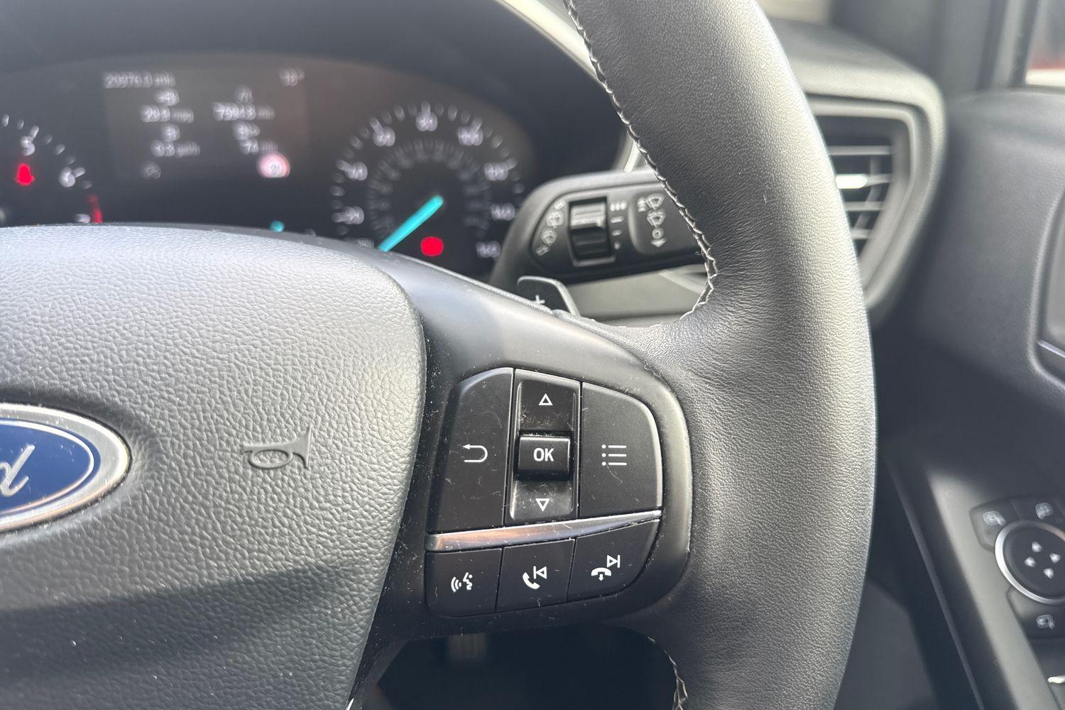 Ford FOCUS Photo 31