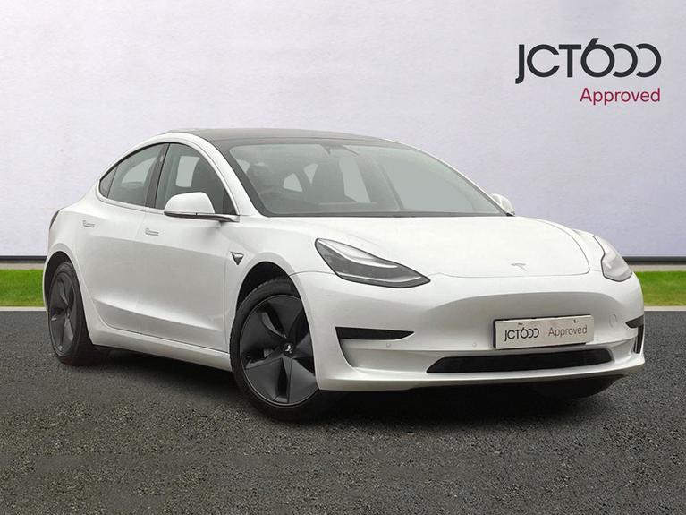 Used 2020 TESLA Model 3 Standard Range Plus Saloon 4dr Electric Auto RWD (241 bhp) White at JCT600