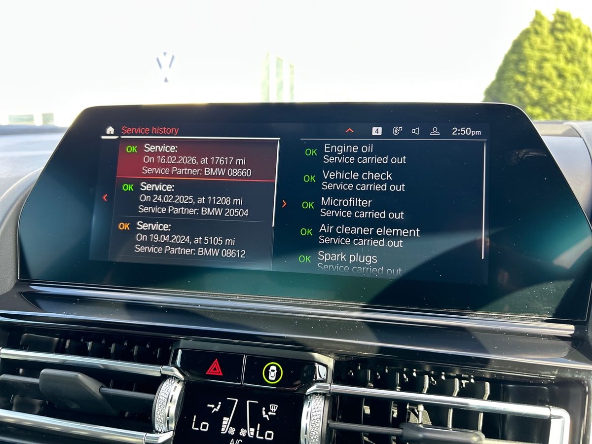 BMW 8 Series Photo 33