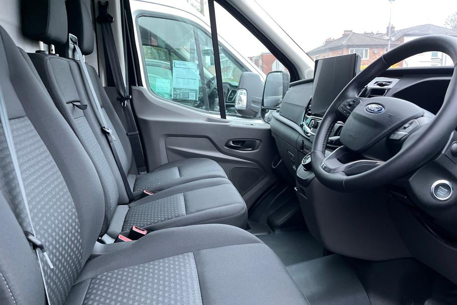 Used FORD E-TRANSIT MJ75CVD 7