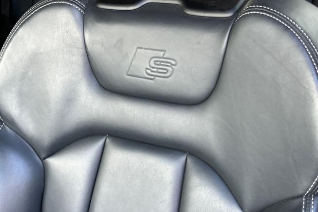 Audi Q7 Photo 36