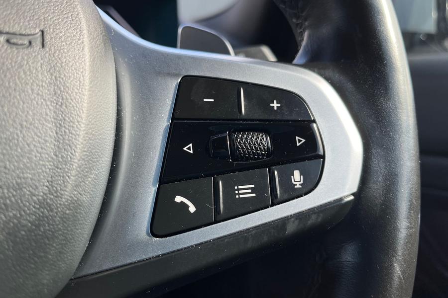 BMW 3 SERIES Photo autoimg-d27ac251c9224cb22c488d9a4ea43b92ae4015af.jpg