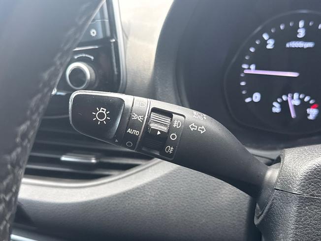 HYUNDAI i30 Photo 51