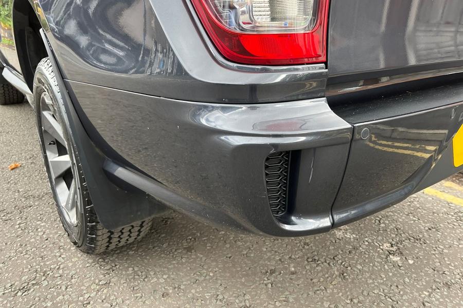 Ford RANGER Photo autoimg-d281fb7f01933798e1bc6ff2c5a87cd6db083d2a.jpg