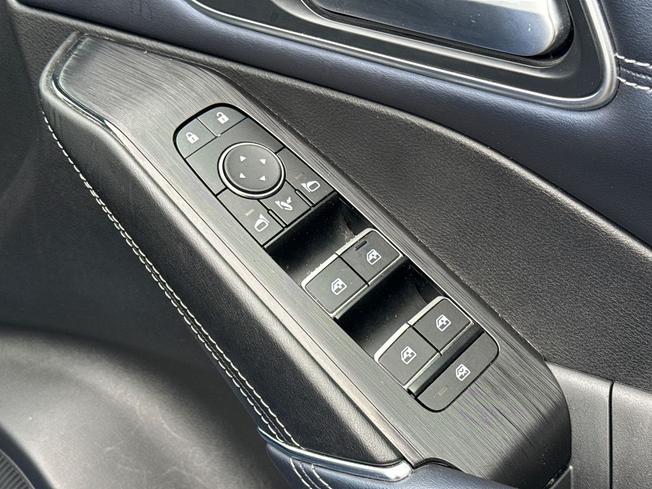 NISSAN Qashqai Photo 49