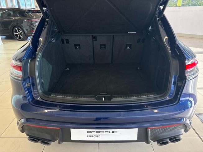 PORSCHE Macan Photo 19