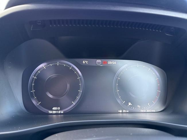 VOLVO Xc40 Photo 15