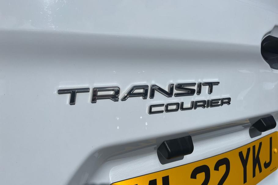 Used FORD TRANSIT COURIER ML22YKJ 19