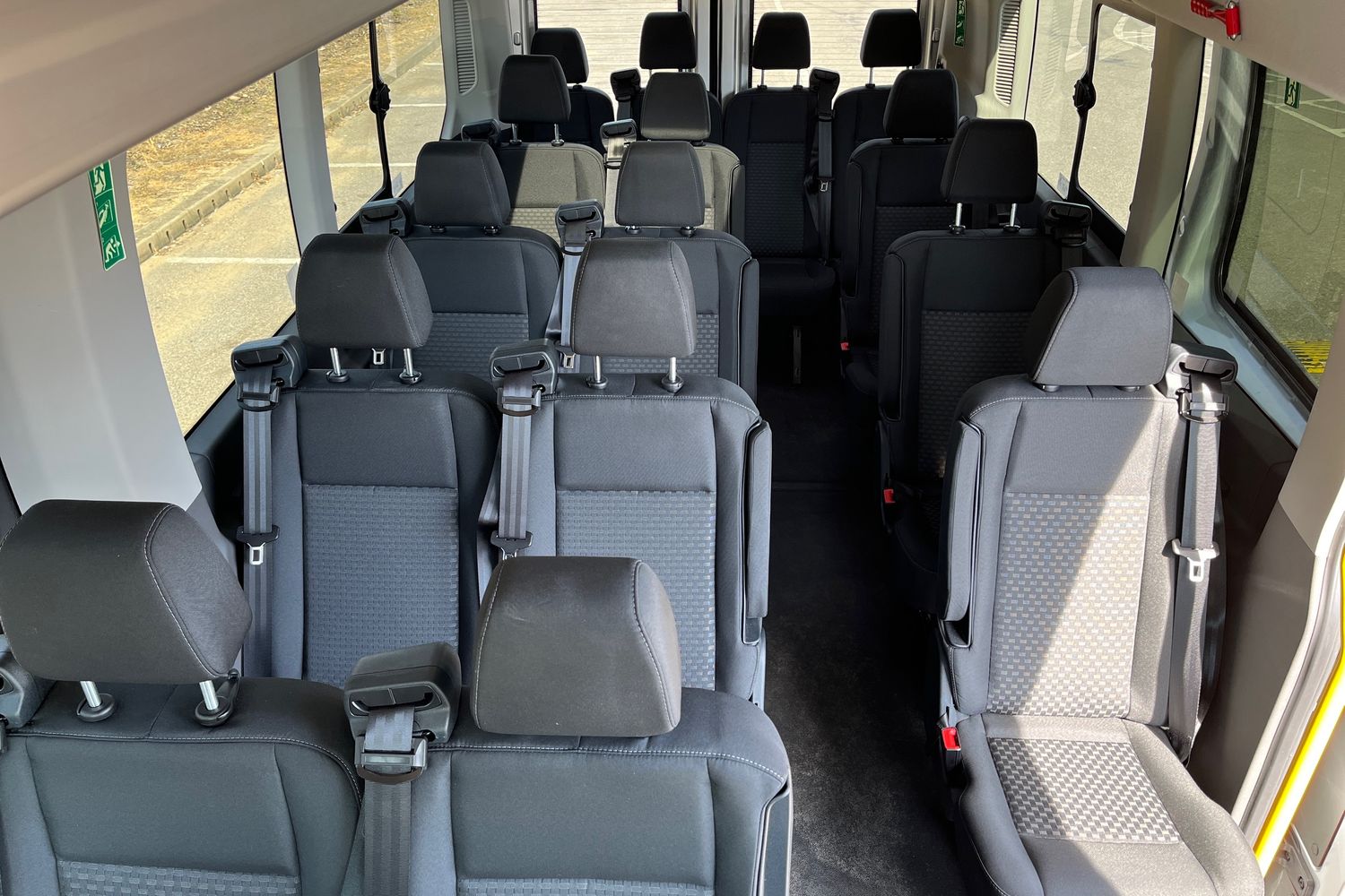 Ford TRANSIT Photo 3