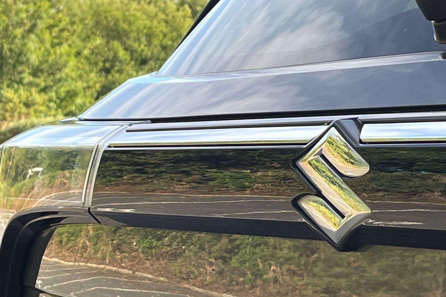 Suzuki S-Cross Photo 39