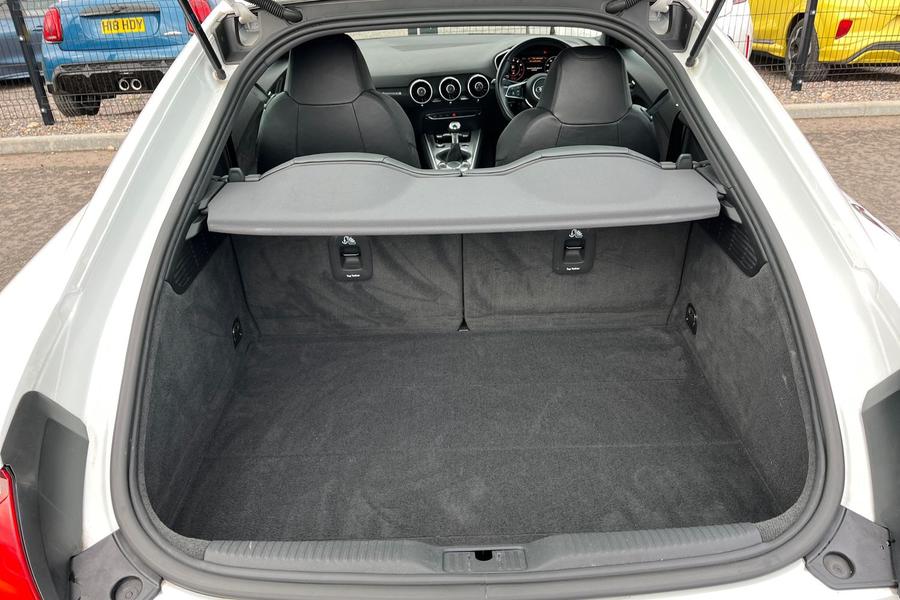 Audi TT Photo autoimg-d290412745919698a1911167ce78e3abaf46dcad.jpg