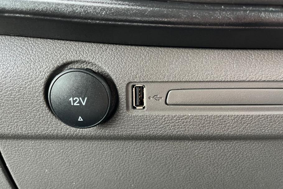 Used FORD TRANSIT HN71OMK 20