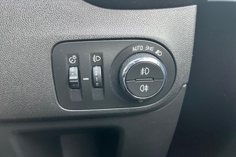 Vauxhall CROSSLAND X Photo autoimg-d2957389cdb2019be93a4de1f049be0de9b20c23.jpg