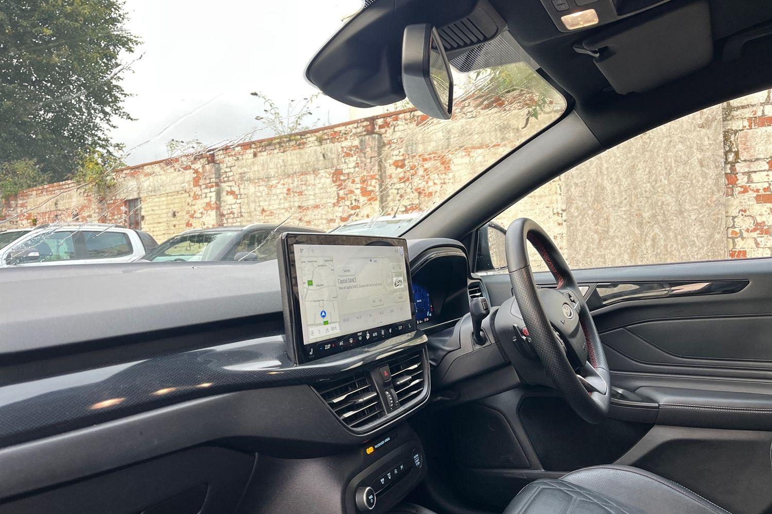 Ford FOCUS Photo 17