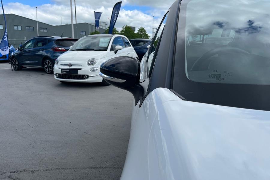 Citroen C3 Photo autoimg-d29ba58d7b0061359b5da999cdfe1a71f1721be9.jpg